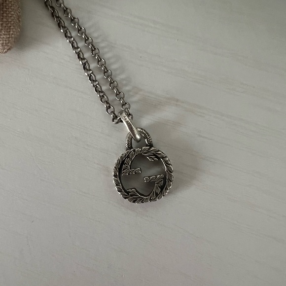 Gucci G Necklace - Picture 3 of 4
